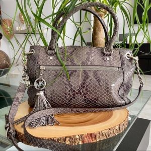 AUTH MICHAEL KORS GREY SNAKESKIN SATCHEL